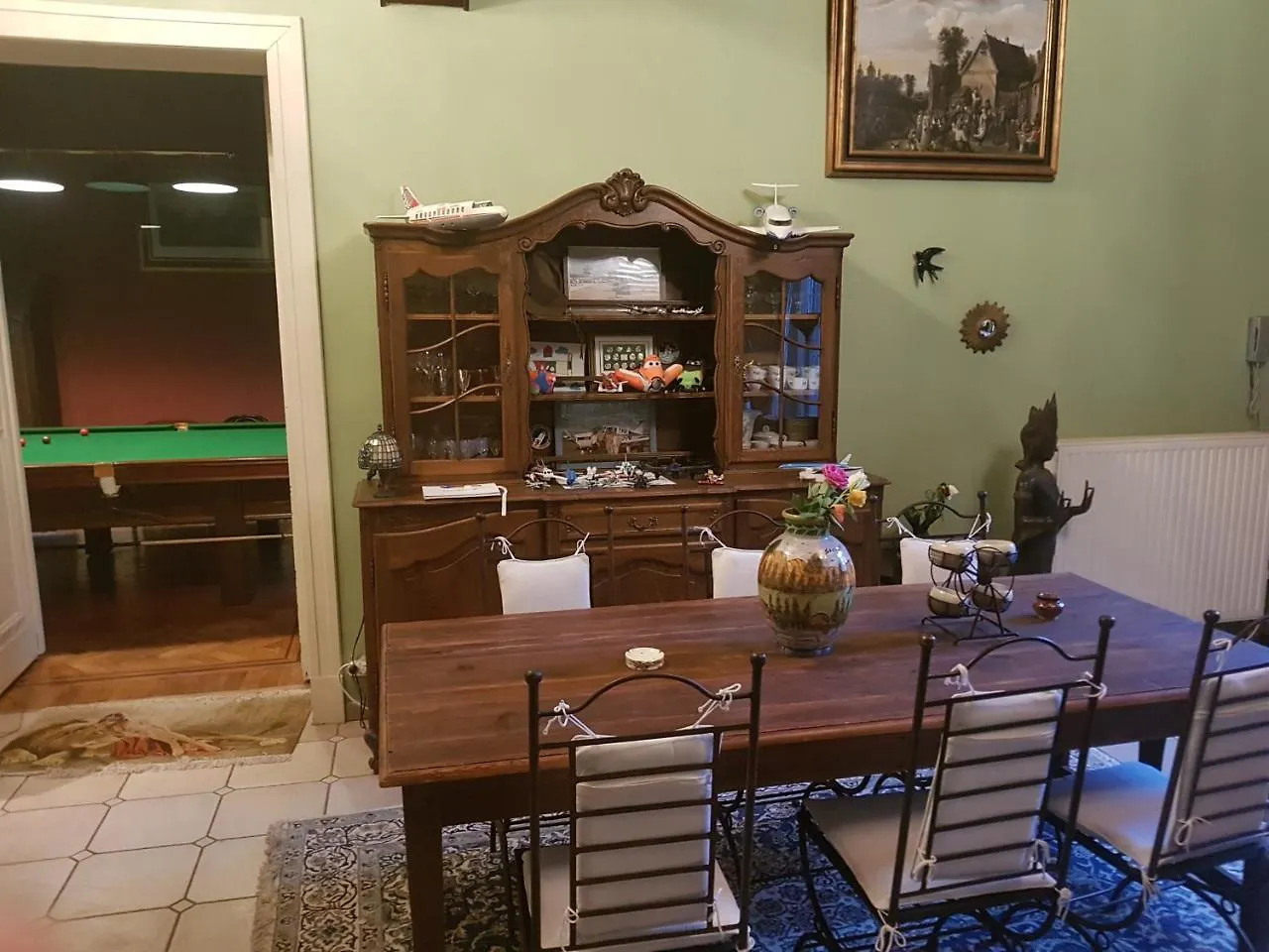 Chateau Lambert Moulinsart Hotel, Shuttle Airport, Long Term Parking, Snooker, Large Terrasse, Dinner, Breakfast Charleroi Hotel