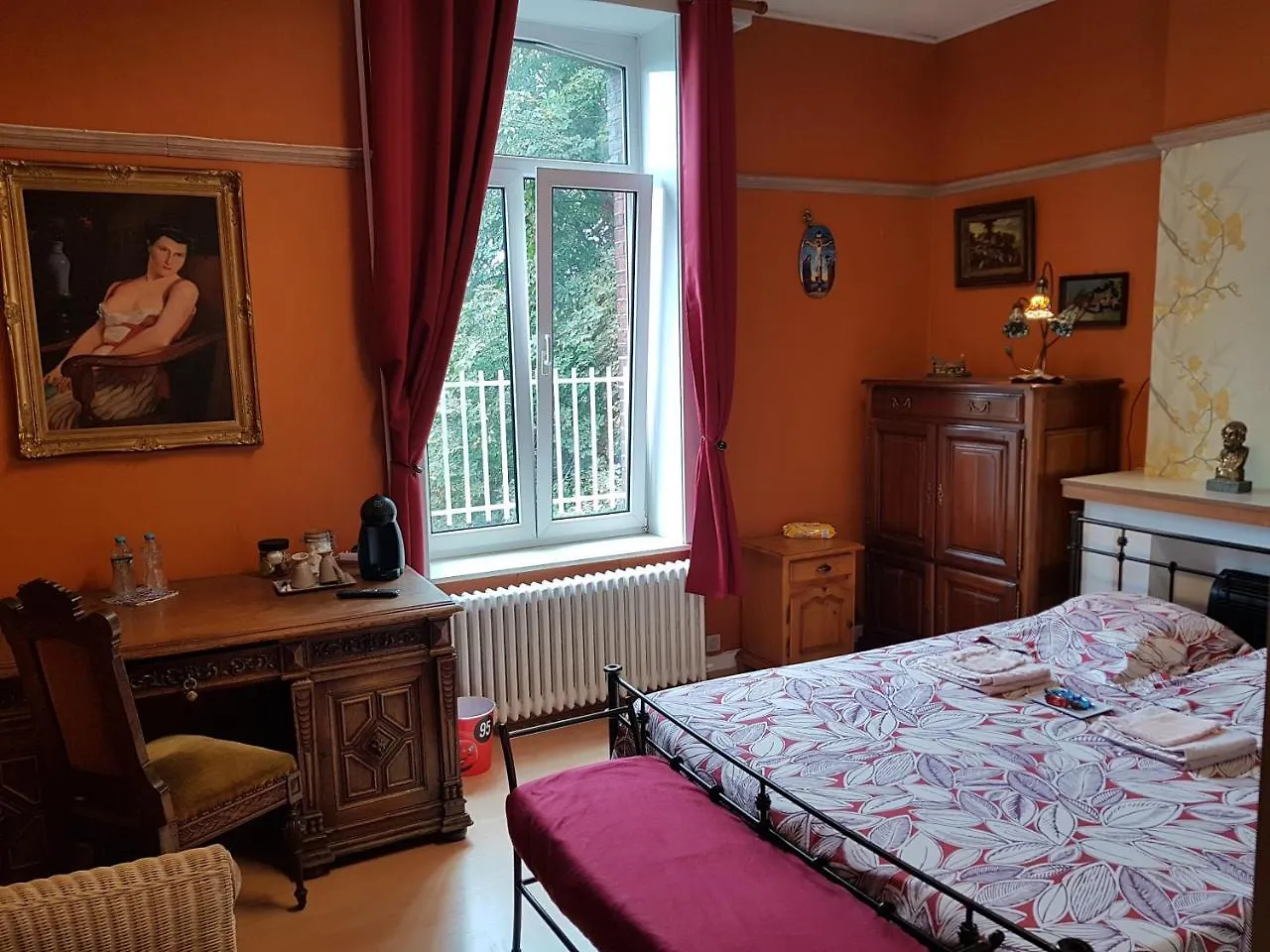 Chateau Lambert Moulinsart Hotel, Shuttle Airport, Long Term Parking, Snooker, Large Terrasse, Dinner, Breakfast Charleroi